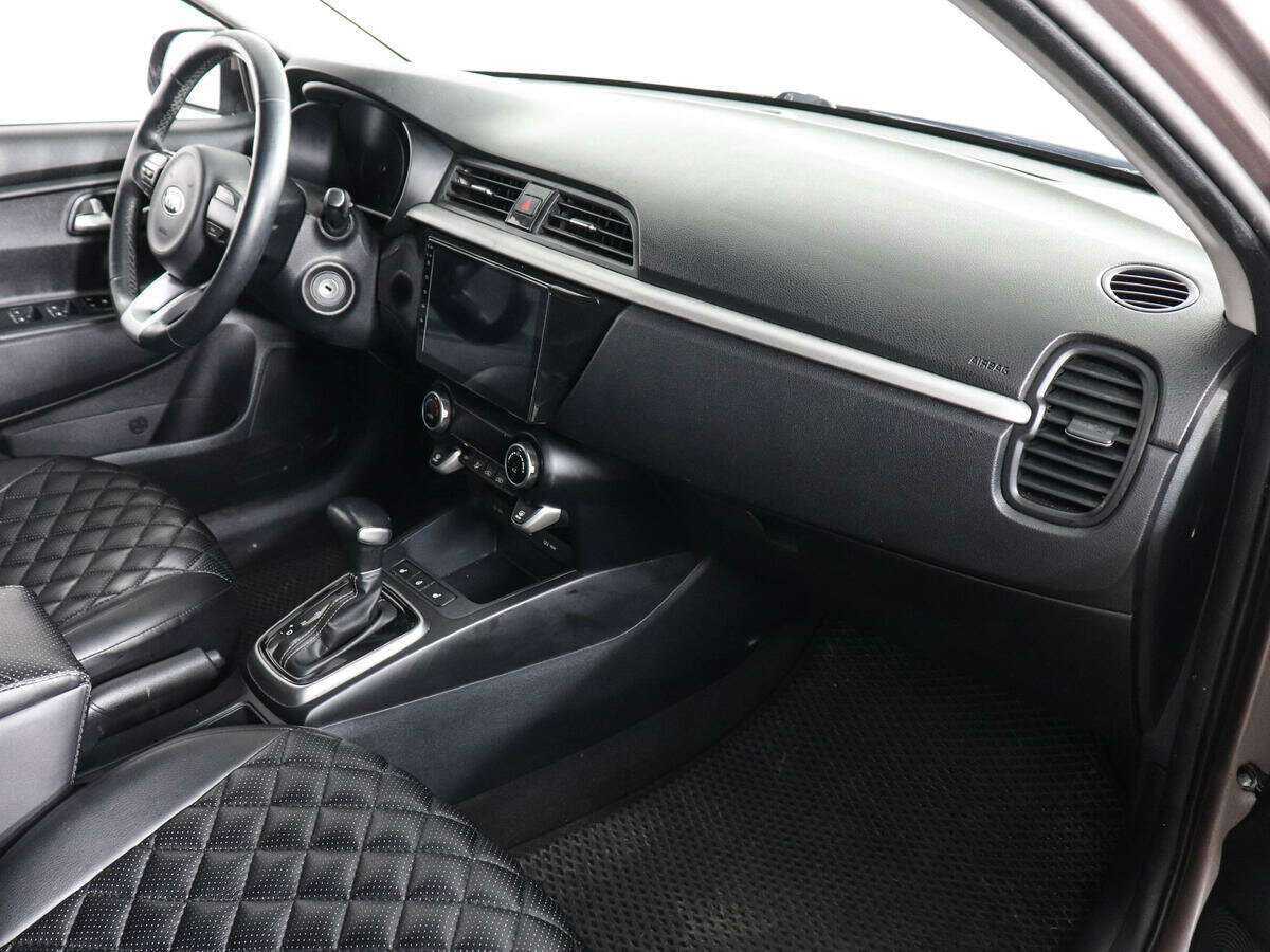 Kia Rio с пробегом — 2019 год. Фото: #9