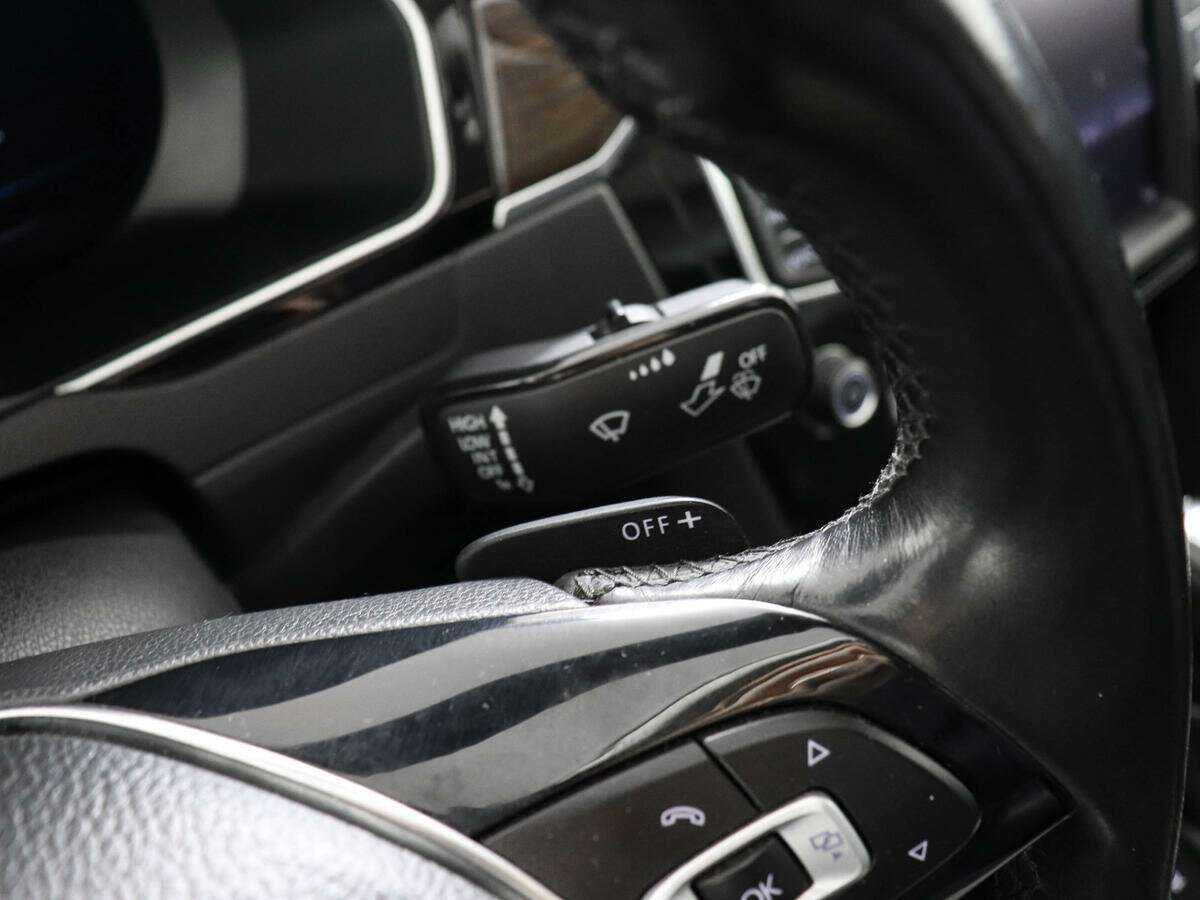 Volkswagen Passat с пробегом — 2016 год. Фото: #11