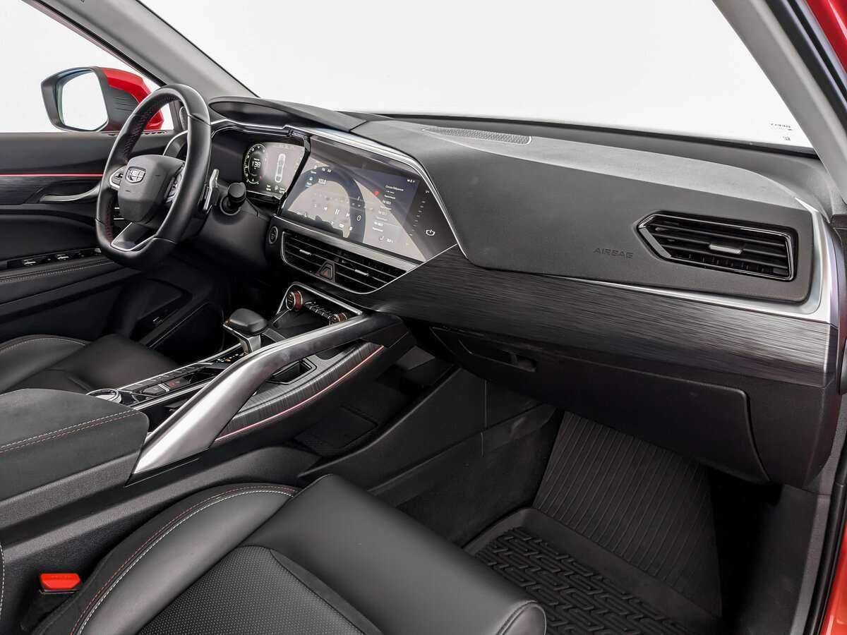 Geely Tugella с пробегом — 2021 год. Фото: #8