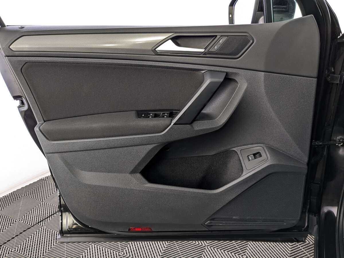Volkswagen Tiguan с пробегом — 2019 год. Фото: #17