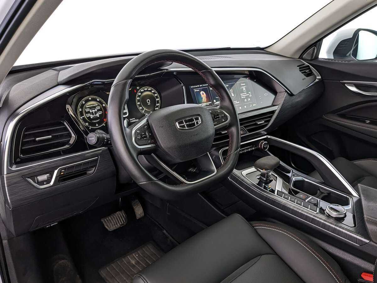 Geely Tugella с пробегом — 2021 год. Фото: #10