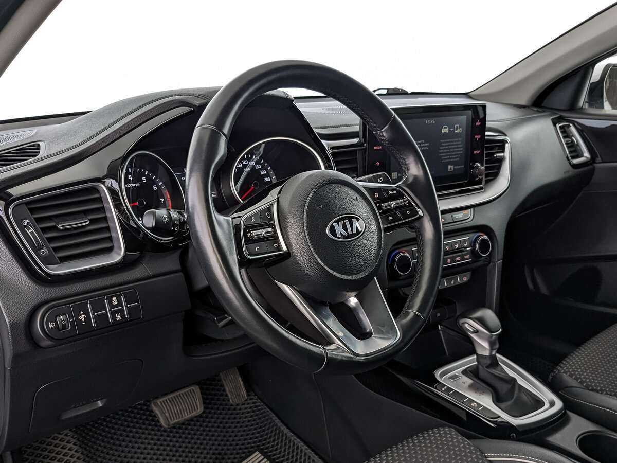 Kia Ceed с пробегом — 2021 год. Фото: #10