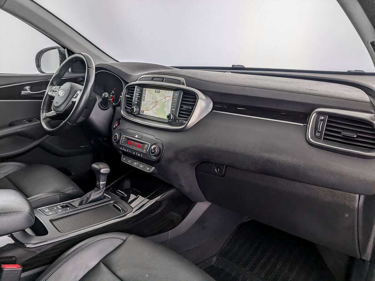 Kia Sorento с пробегом — 2019 год. Фото: #8
