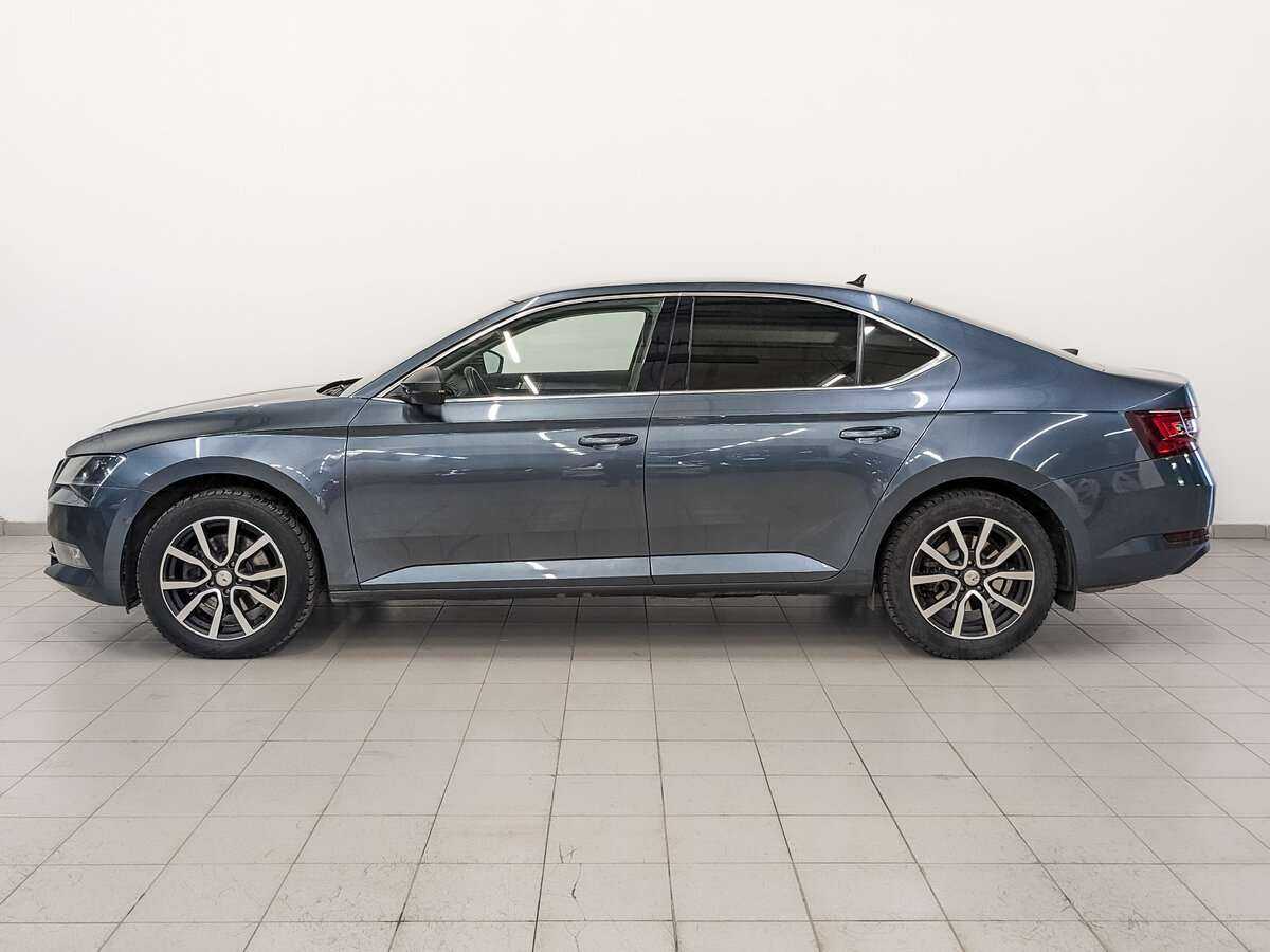 Skoda Superb с пробегом — 2017 год. Фото: #7