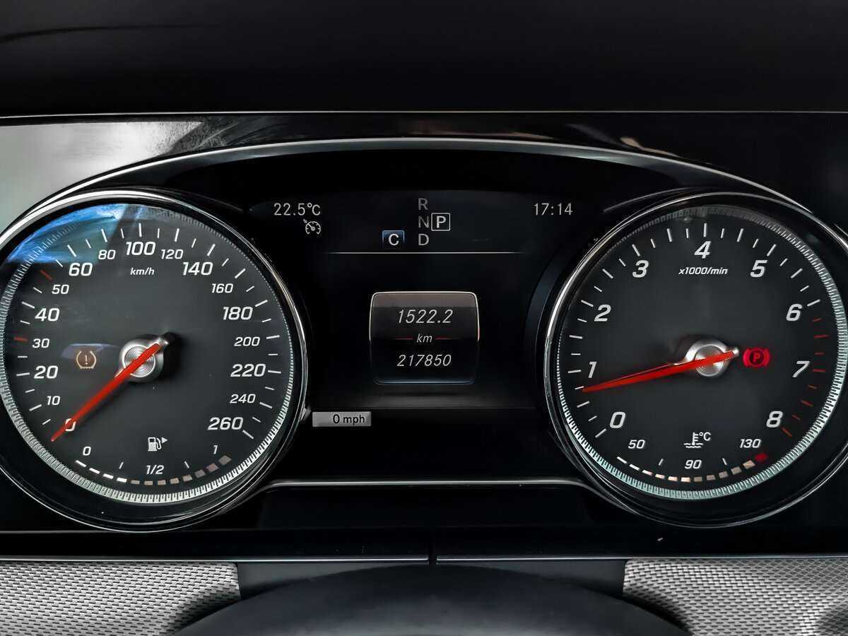 Mercedes-Benz E-Класс с пробегом — 2018 год. Фото: #11