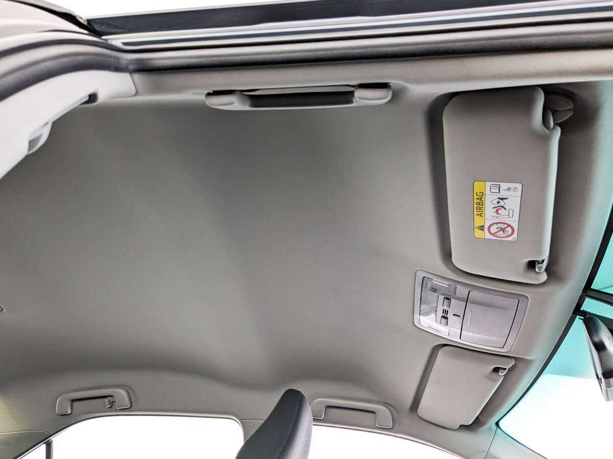 Toyota Camry с пробегом — 2013 год. Фото: #16