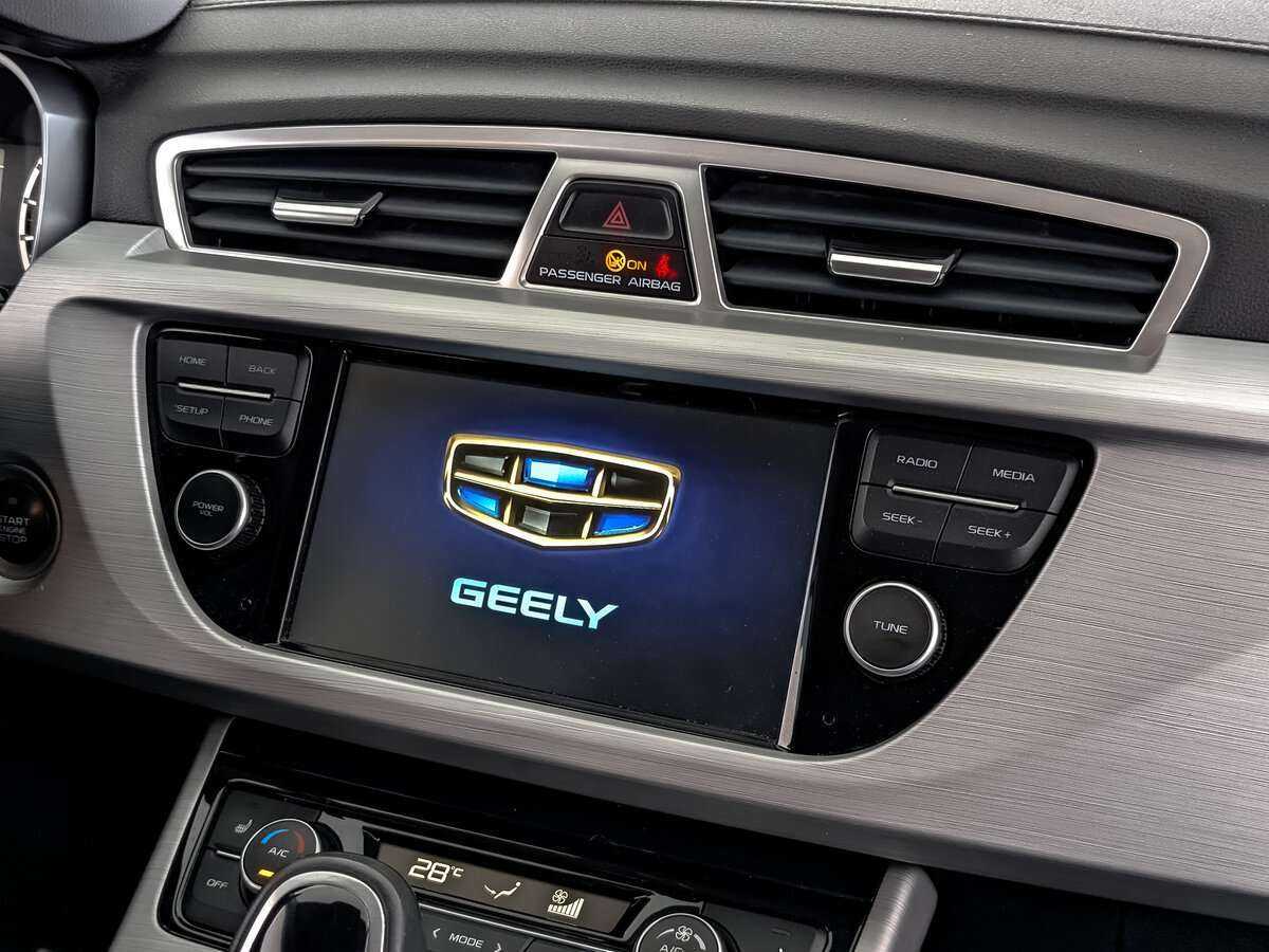 Geely Atlas с пробегом — 2018 год. Фото: #23