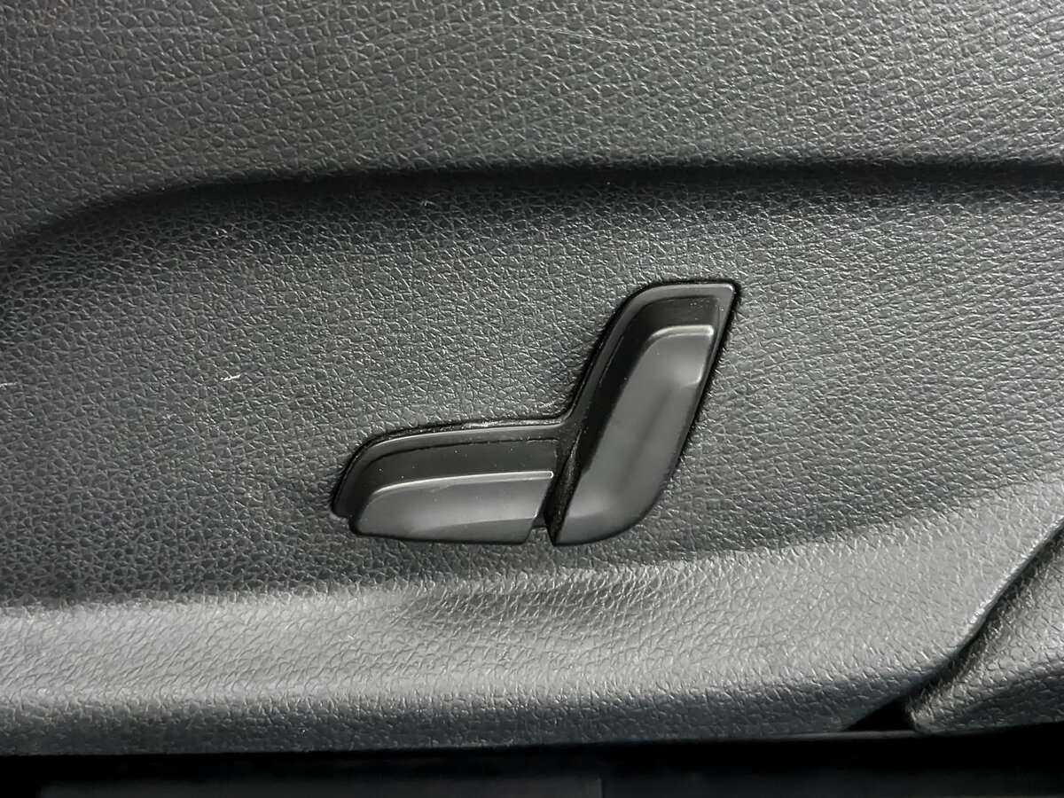 Mercedes-Benz E-Класс с пробегом — 2018 год. Фото: #16