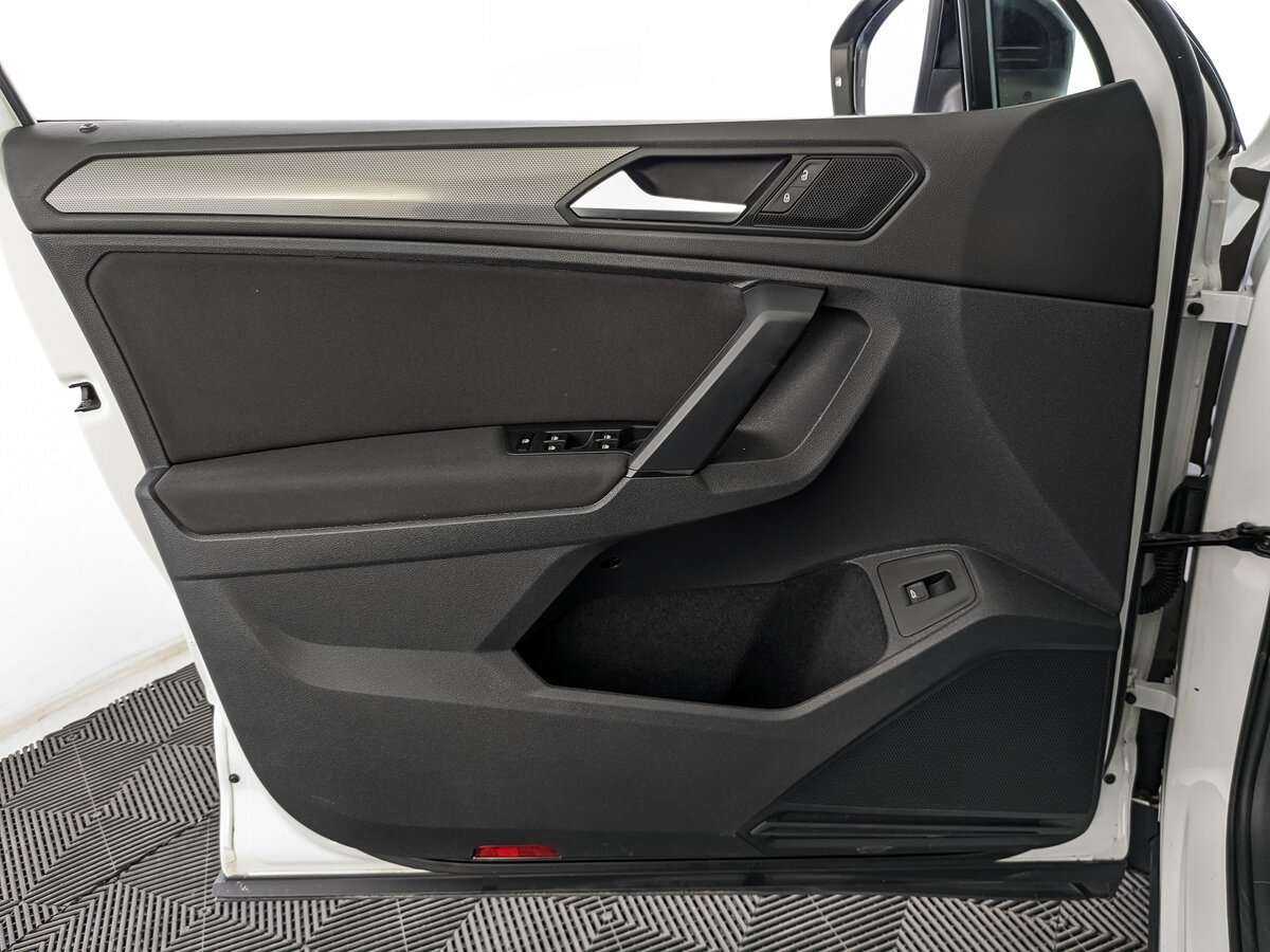 Volkswagen Tiguan с пробегом — 2020 год. Фото: #18