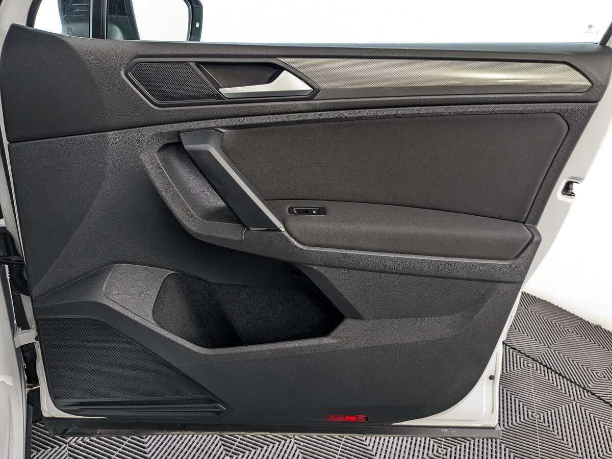 Volkswagen Tiguan с пробегом — 2020 год. Фото: #24