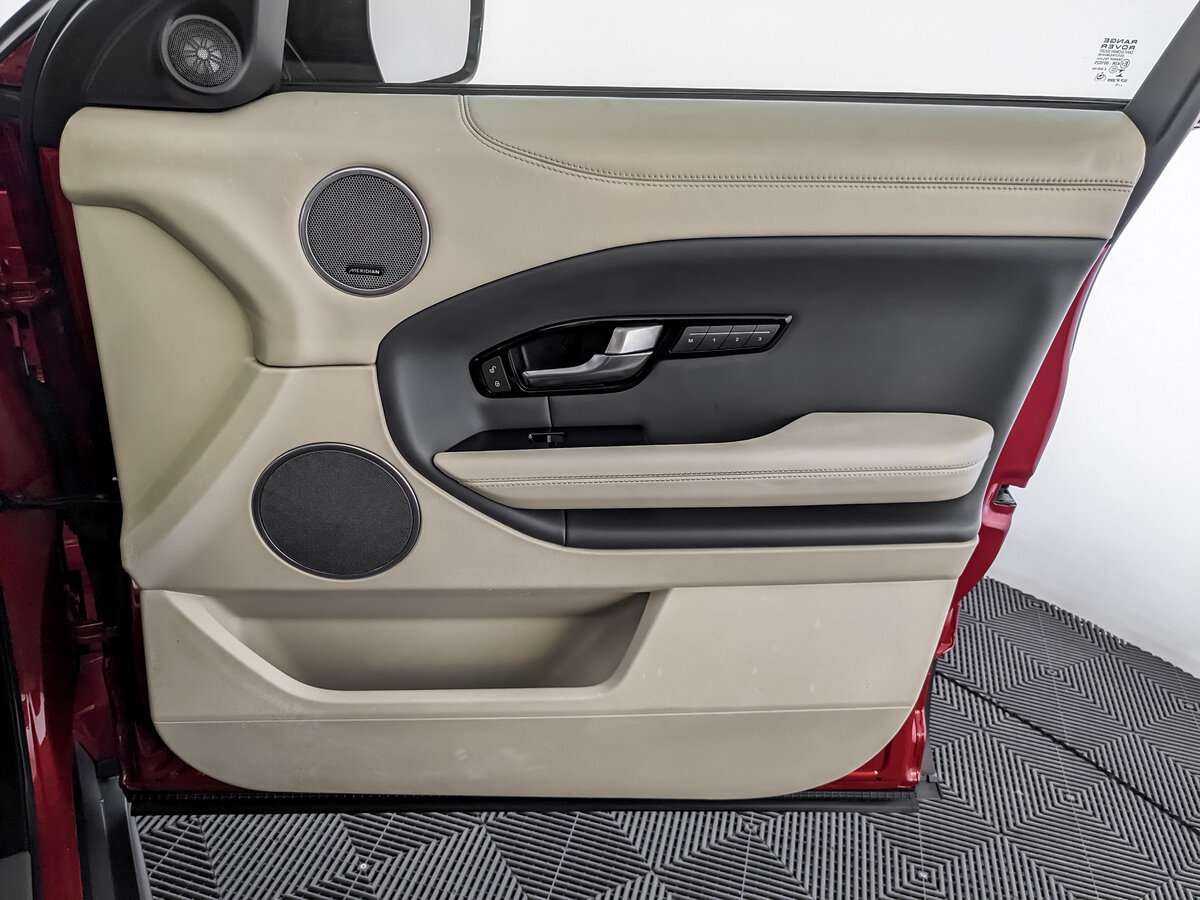 Land Rover Range Rover Evoque с пробегом — 2015 год. Фото: #25