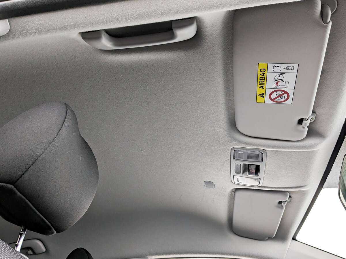 Hyundai Solaris с пробегом — 2022 год. Фото: #16