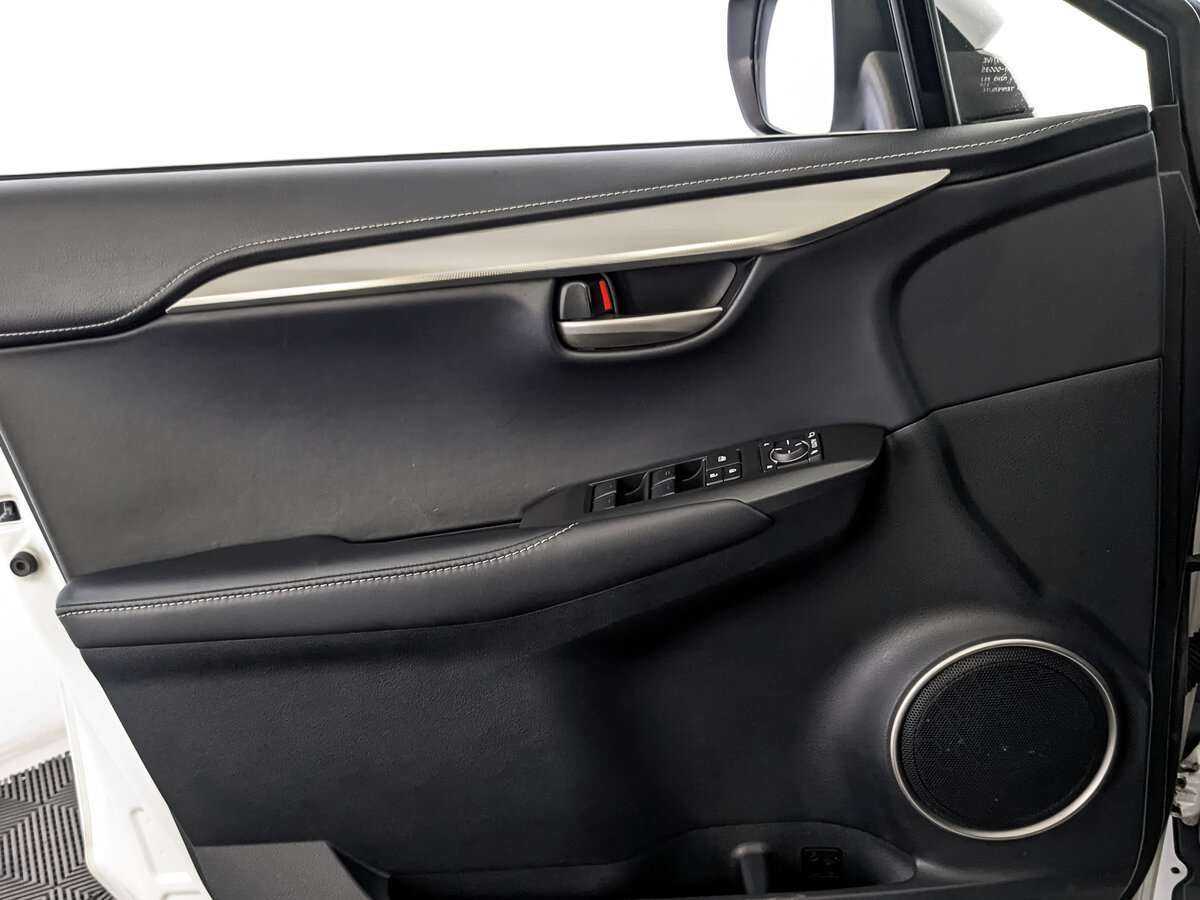 Lexus NX с пробегом — 2017 год. Фото: #18