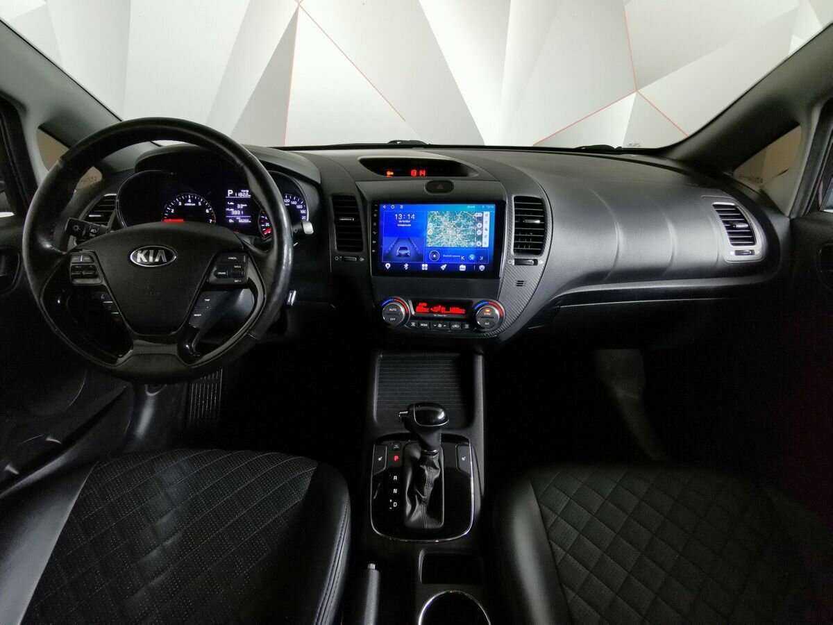 Kia Cerato с пробегом — 2017 год. Фото: #10