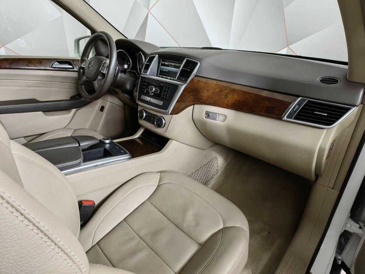 Mercedes-Benz M-Класс с пробегом — 2014 год. Фото: #8