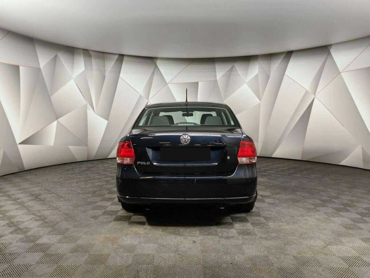 Volkswagen Polo с пробегом — 2013 год. Фото: #7