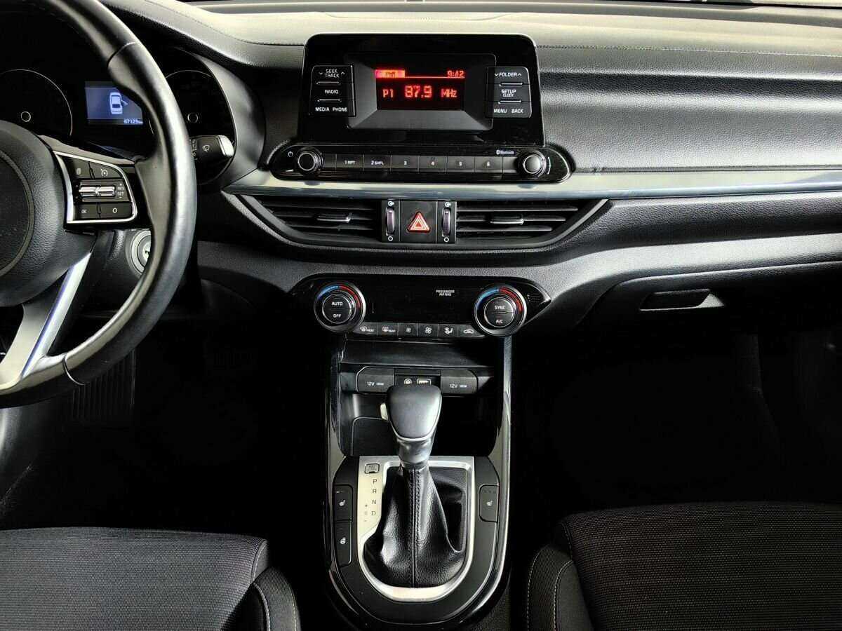 Kia Cerato с пробегом — 2019 год. Фото: #10