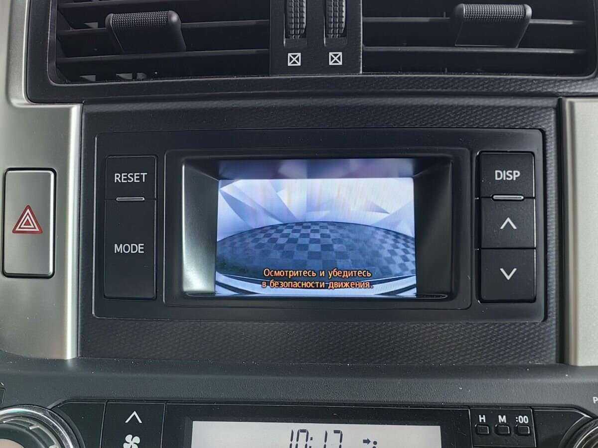 Toyota Land Cruiser Prado с пробегом — 2012 год. Фото: #15