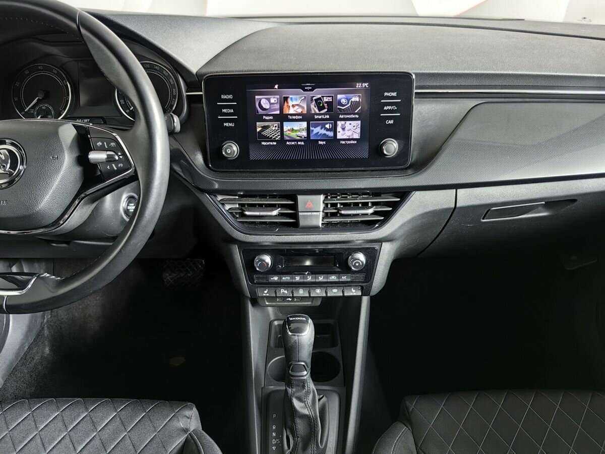 Skoda Rapid с пробегом — 2020 год. Фото: #10