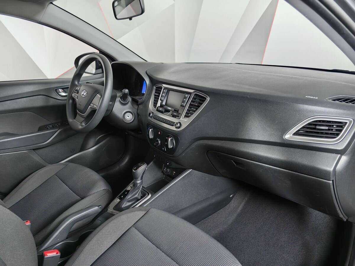 Hyundai Solaris с пробегом — 2022 год. Фото: #8