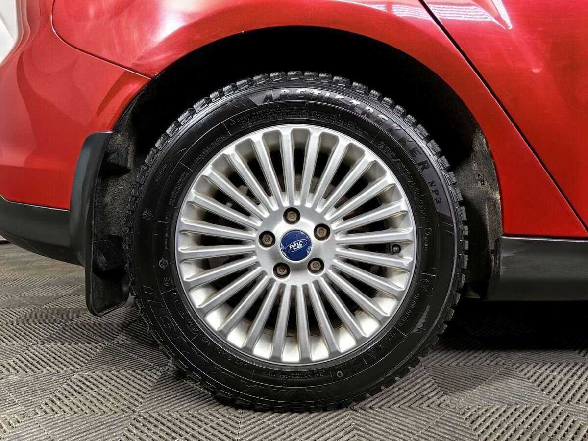 Ford Focus с пробегом — 2013 год. Фото: #15