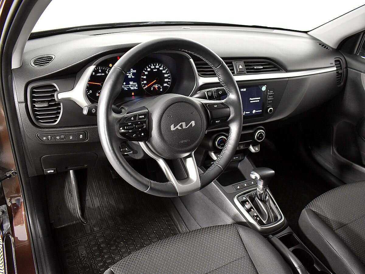 Kia Rio с пробегом — 2022 год. Фото: #7