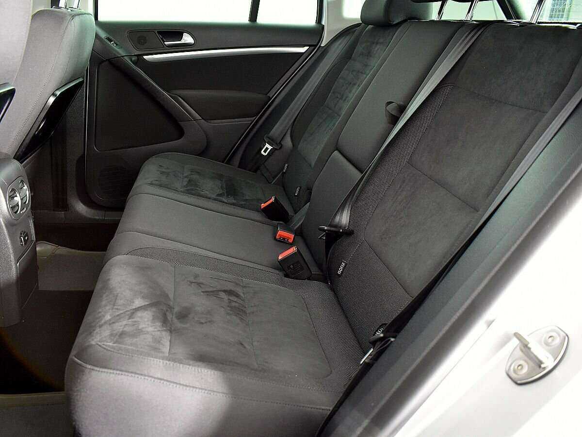 Volkswagen Tiguan с пробегом — 2012 год. Фото: #8