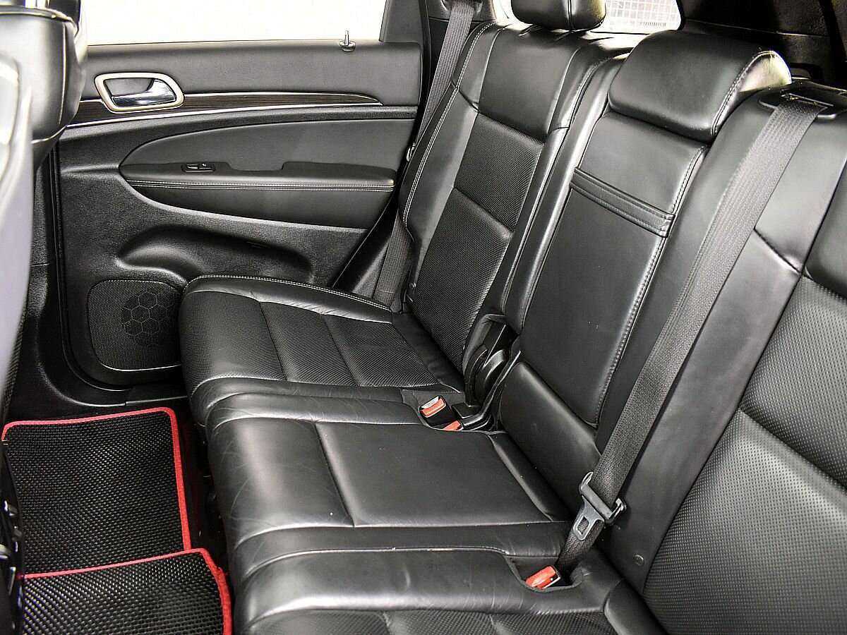 Jeep Grand Cherokee с пробегом — 2014 год. Фото: #10