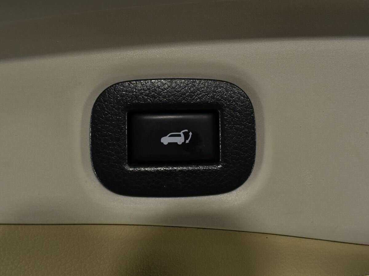 Nissan X-Trail с пробегом — 2016 год. Фото: #18