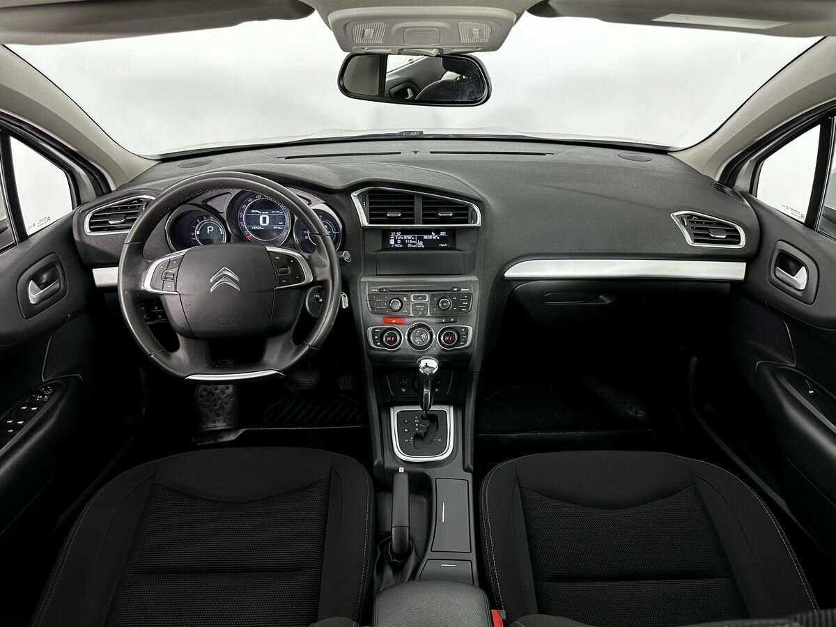 Citroen C4 с пробегом — 2014 год. Фото: #10