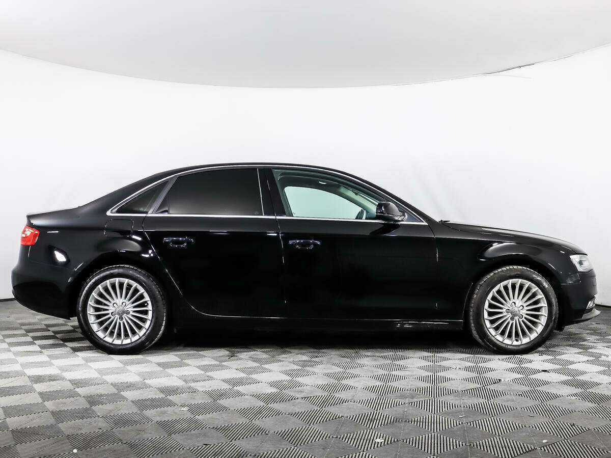 Audi A4 с пробегом — 2015 год. Фото: #3