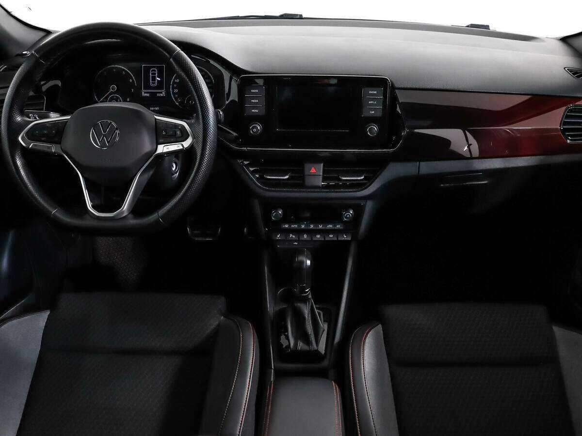 Volkswagen Polo с пробегом — 2021 год. Фото: #11