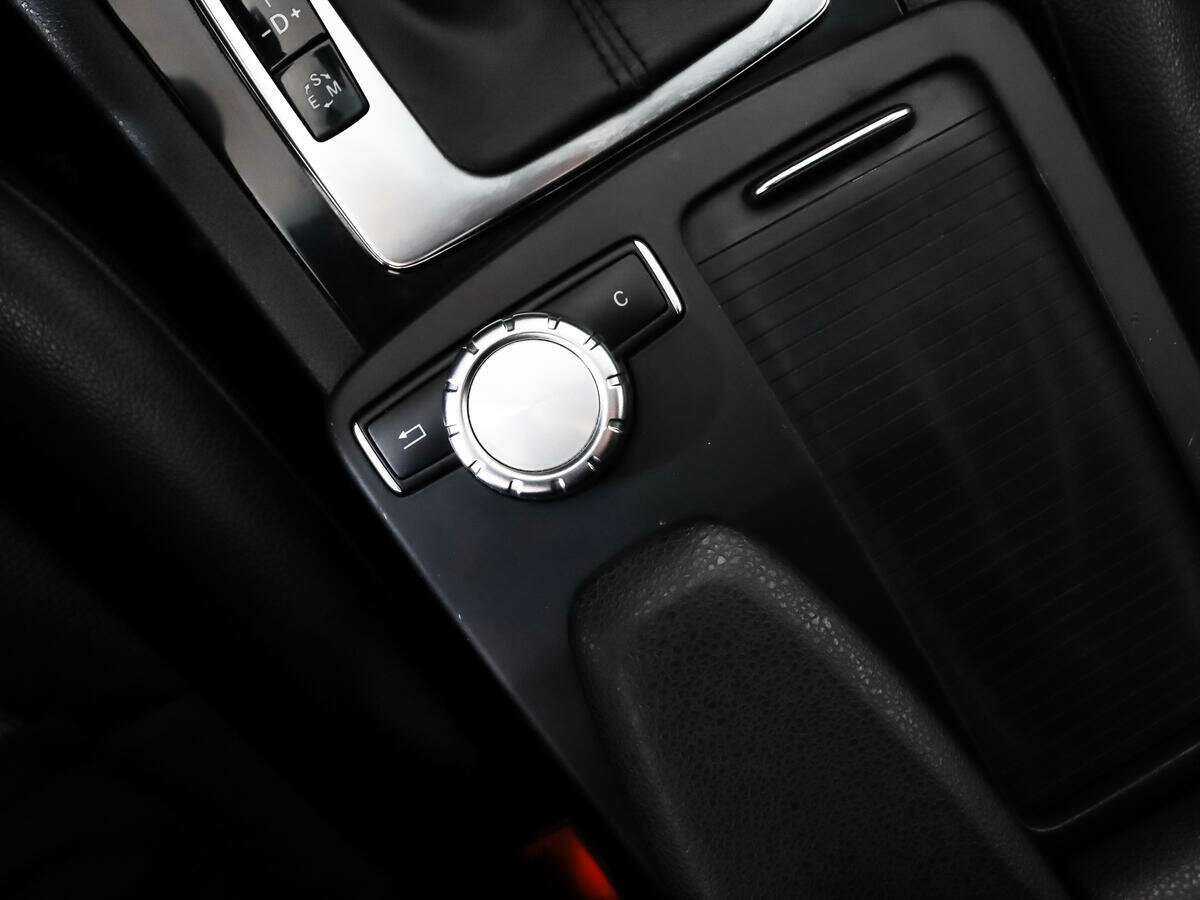 Mercedes-Benz C-Класс с пробегом — 2013 год. Фото: #8