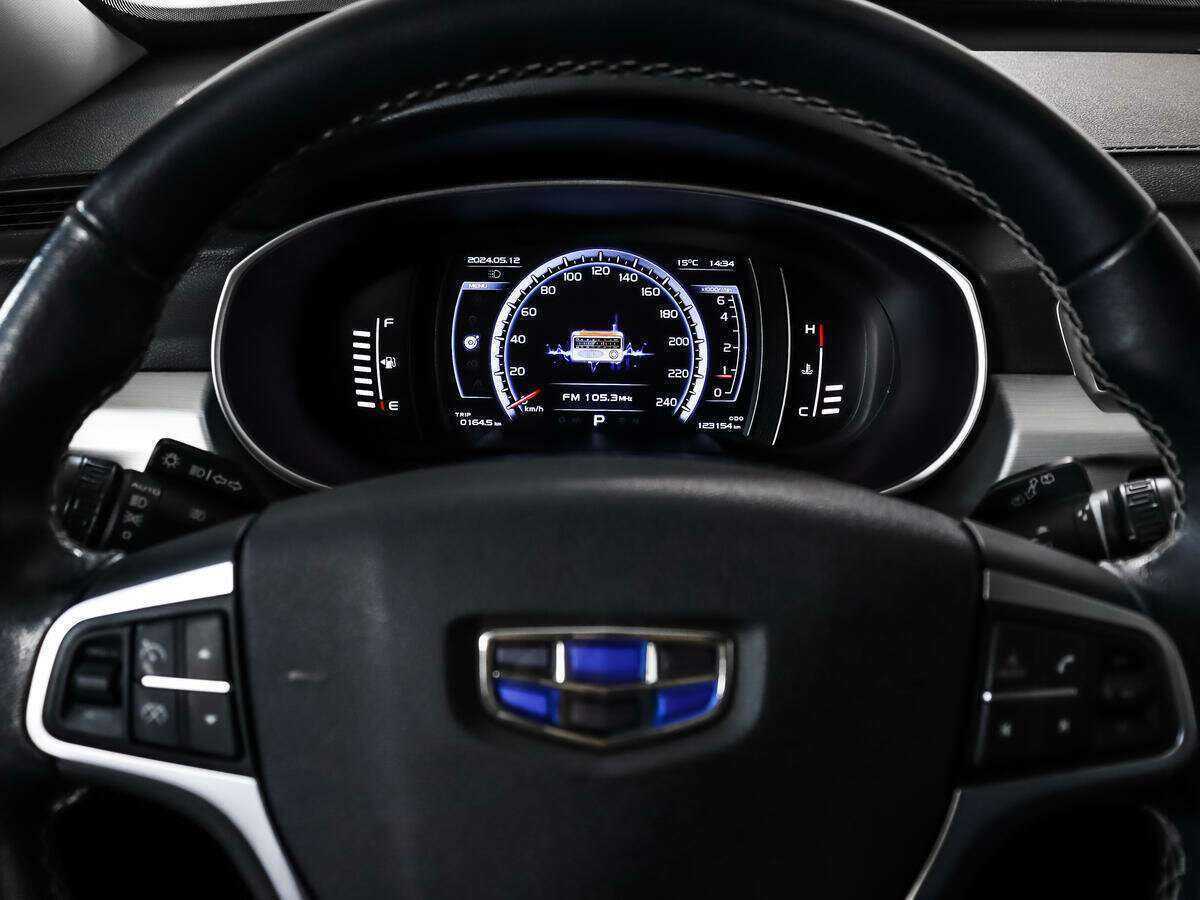 Geely Atlas с пробегом — 2018 год. Фото: #15