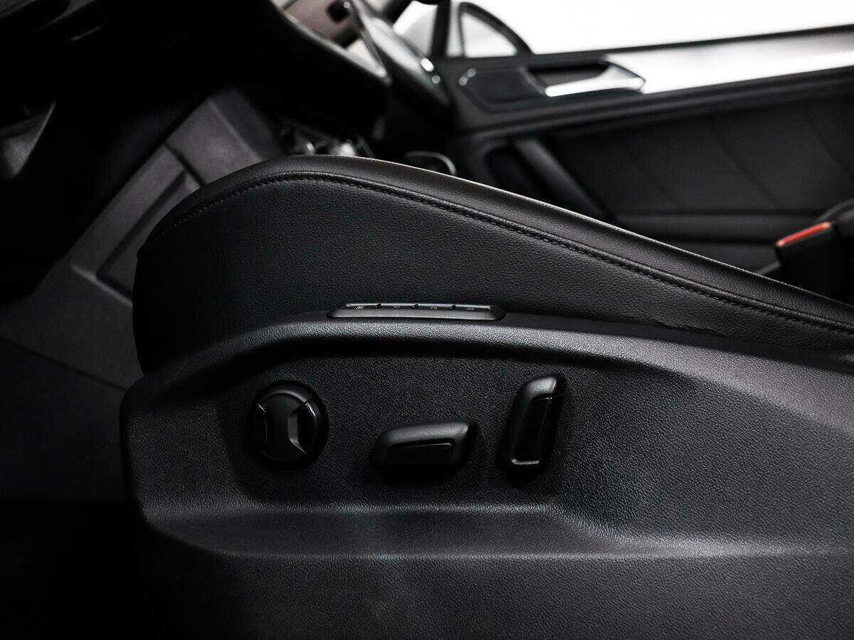 Volkswagen Tiguan с пробегом — 2017 год. Фото: #9