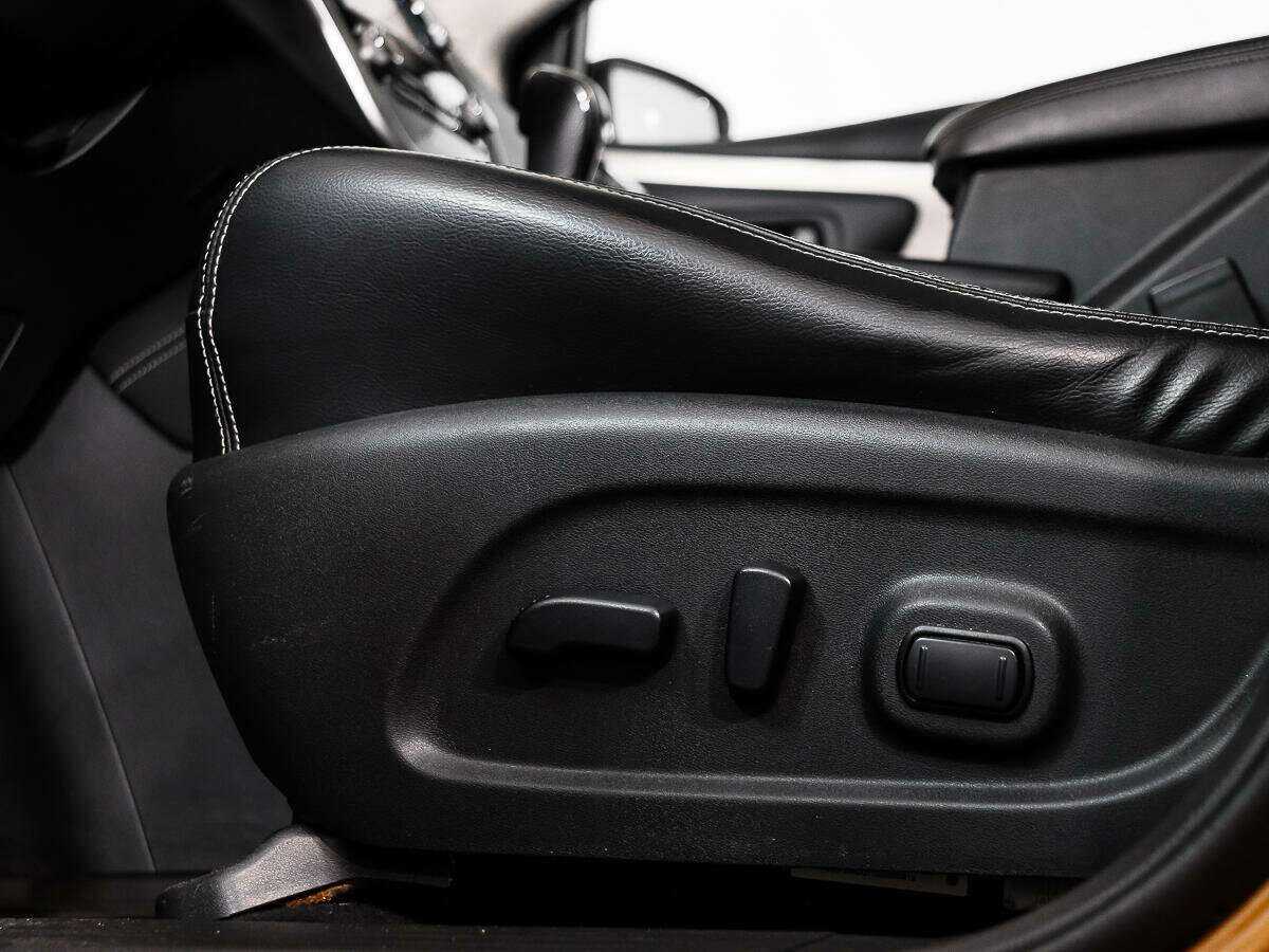 Nissan Murano с пробегом — 2016 год. Фото: #9