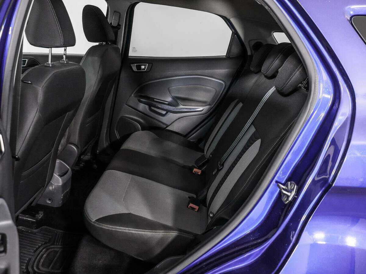 Ford EcoSport с пробегом — 2015 год. Фото: #9