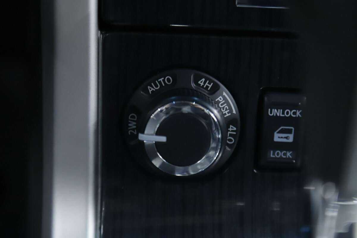 Nissan Pathfinder с пробегом — 2014 год. Фото: #14