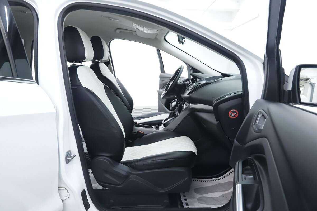 Ford Kuga с пробегом — 2016 год. Фото: #15