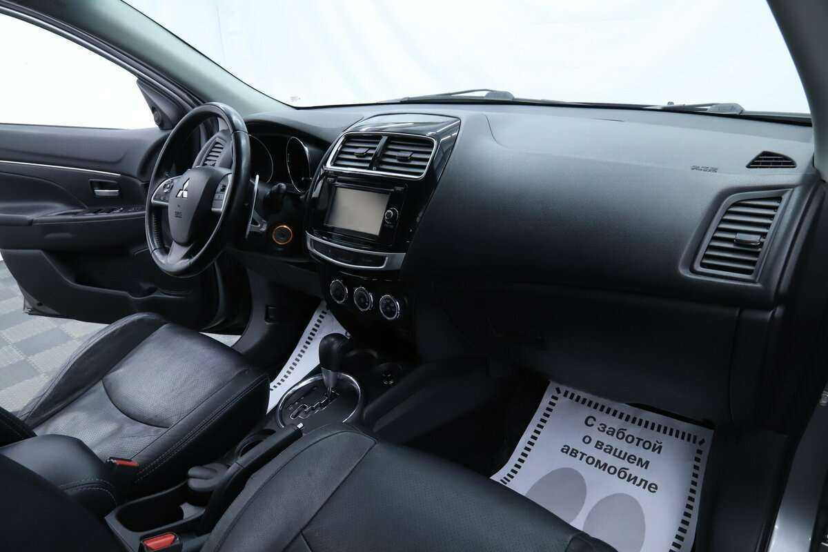 Mitsubishi ASX с пробегом — 2015 год. Фото: #14