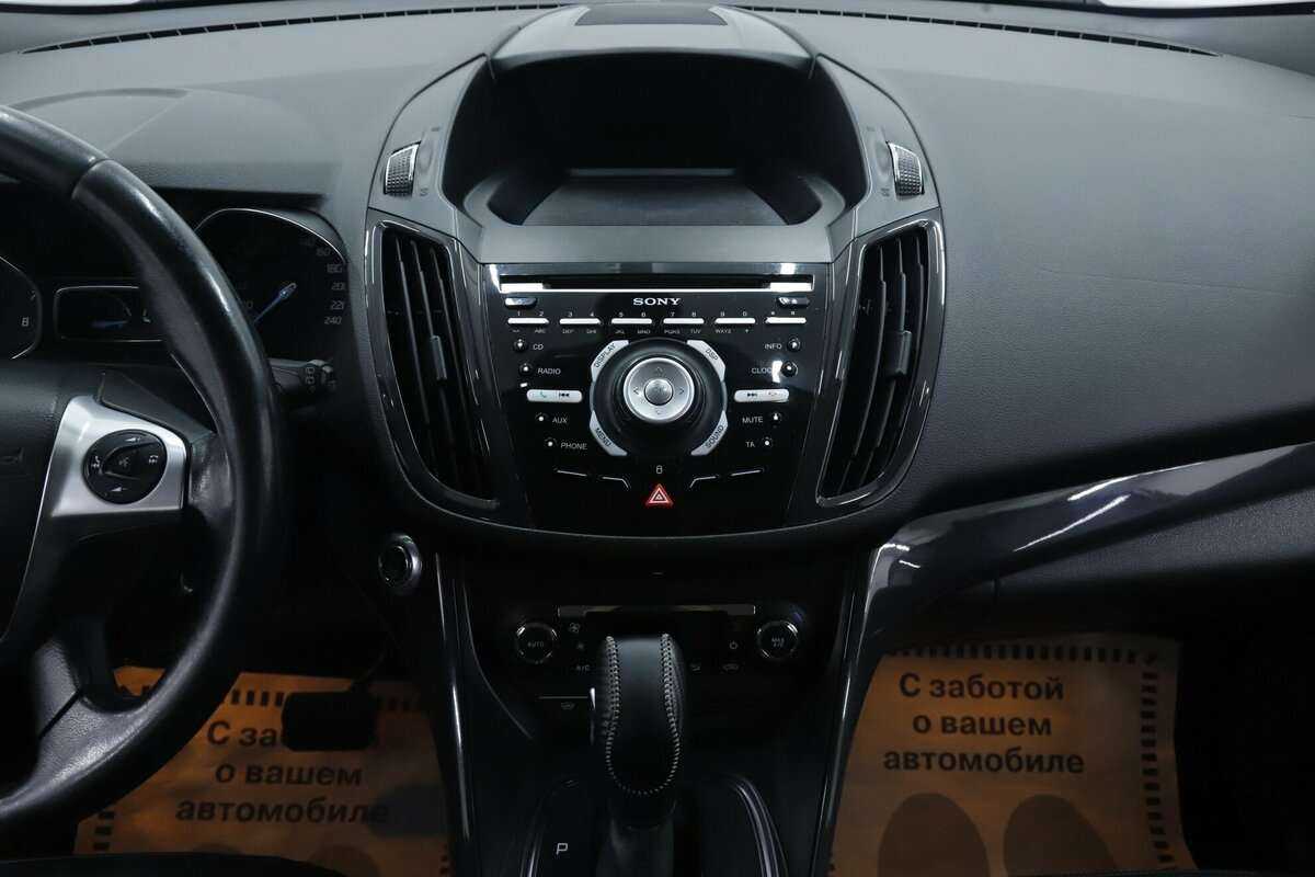 Ford Kuga с пробегом — 2016 год. Фото: #11