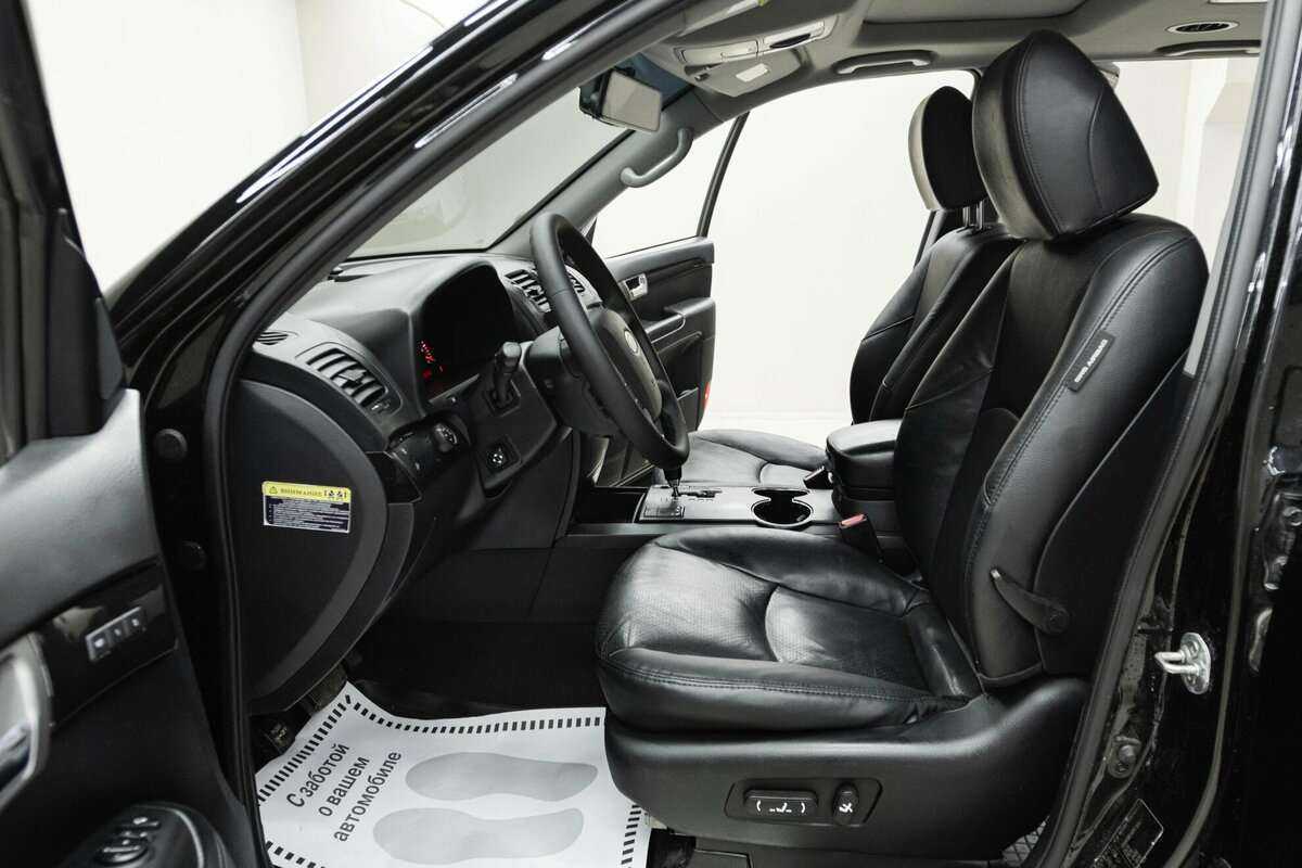 Kia Mohave с пробегом — 2012 год. Фото: #7