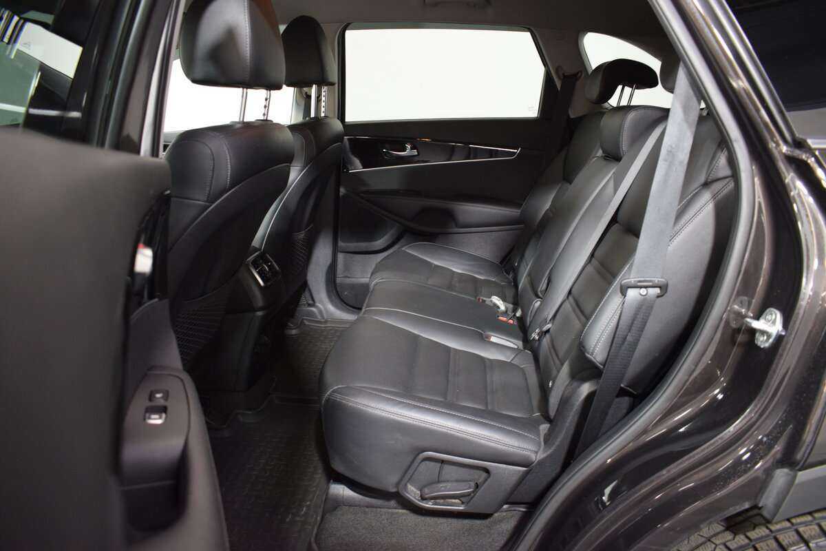 Kia Sorento с пробегом — 2020 год. Фото: #12