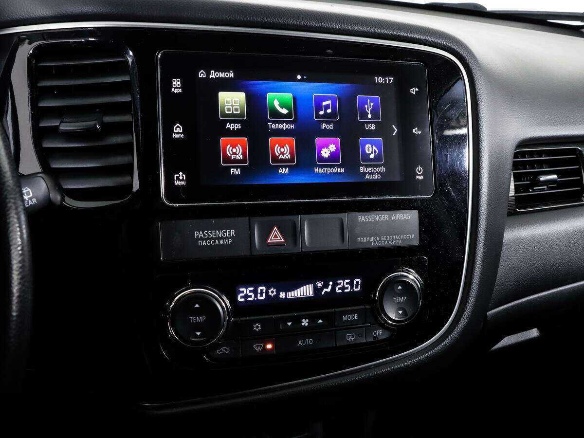 Mitsubishi Outlander с пробегом — 2018 год. Фото: #10