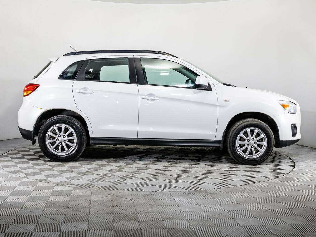 Mitsubishi ASX с пробегом — 2014 год. Фото: #3