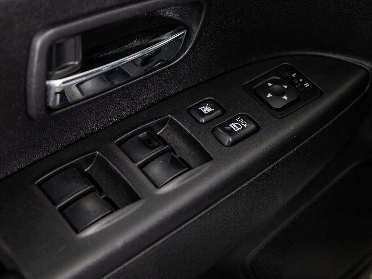 Mitsubishi ASX с пробегом — 2014 год. Фото: #13