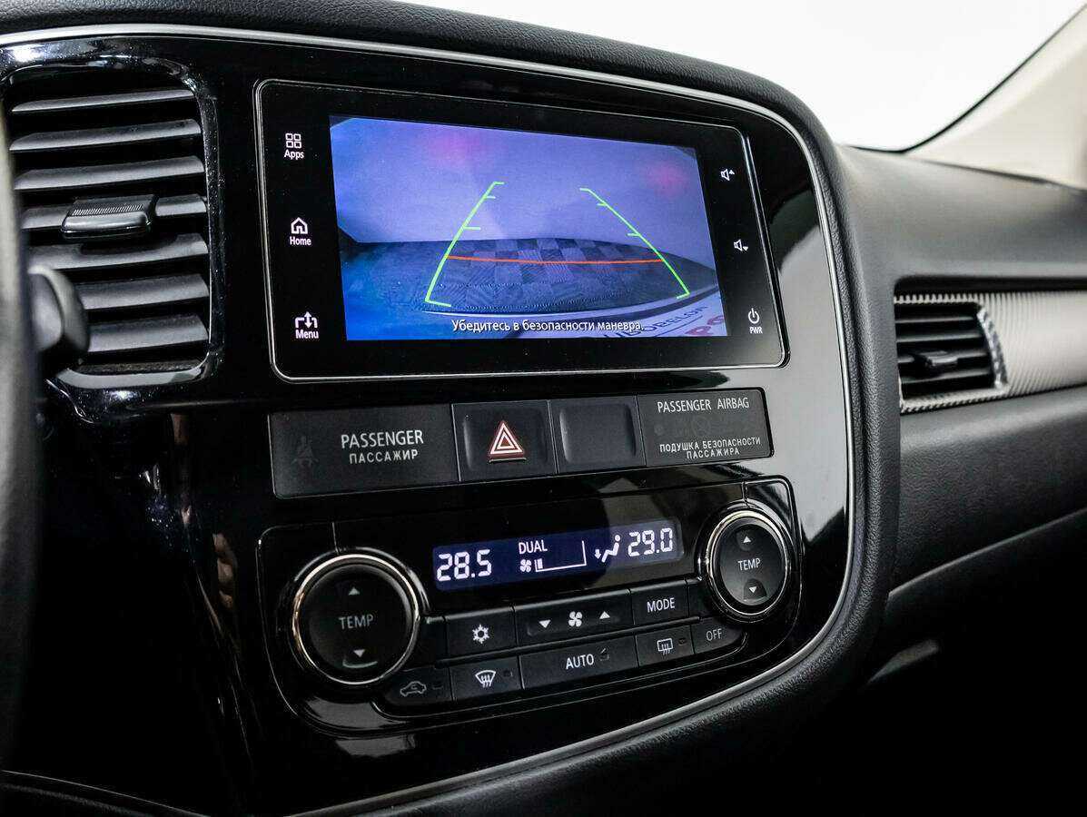Mitsubishi Outlander с пробегом — 2018 год. Фото: #15