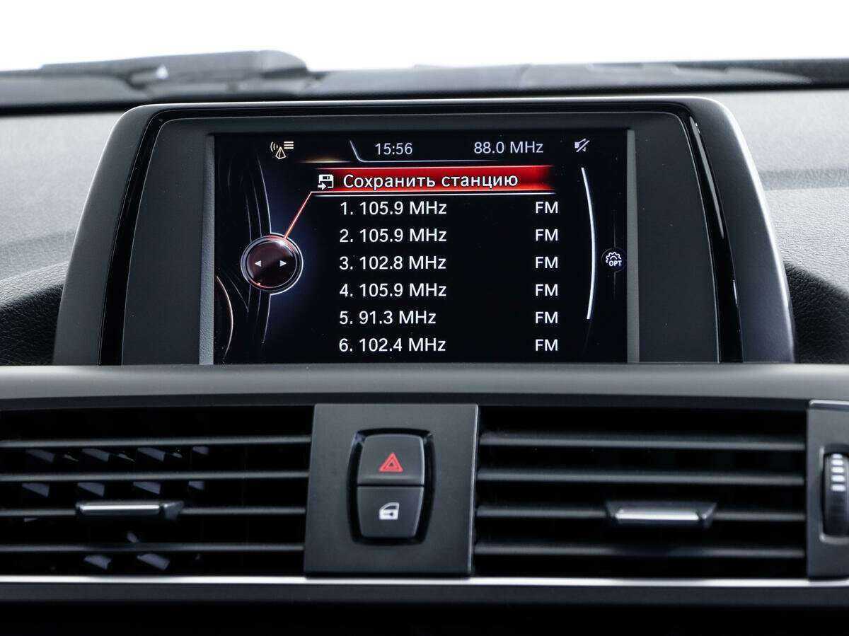 BMW 1 серии с пробегом — 2016 год. Фото: #12