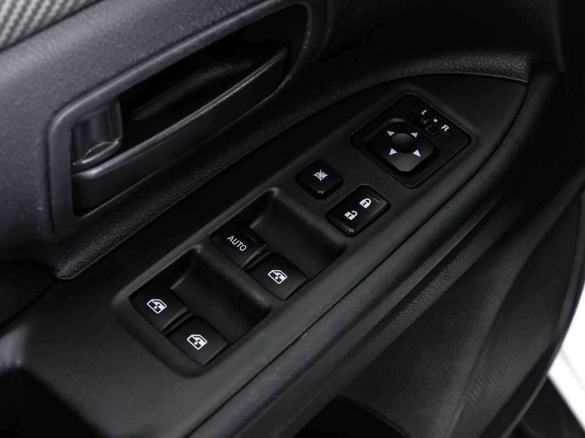 Mitsubishi Outlander с пробегом — 2018 год. Фото: #14