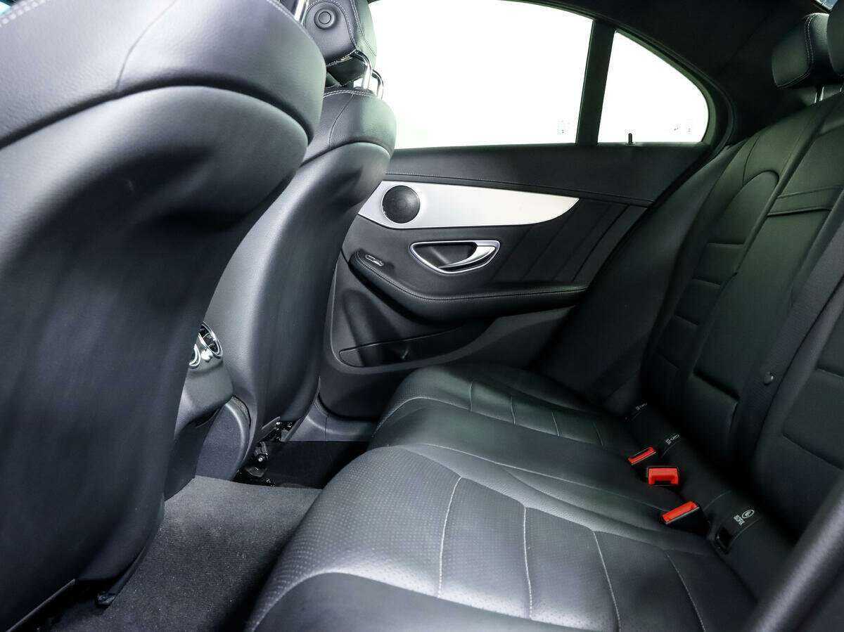 Mercedes-Benz C-Класс с пробегом — 2015 год. Фото: #10